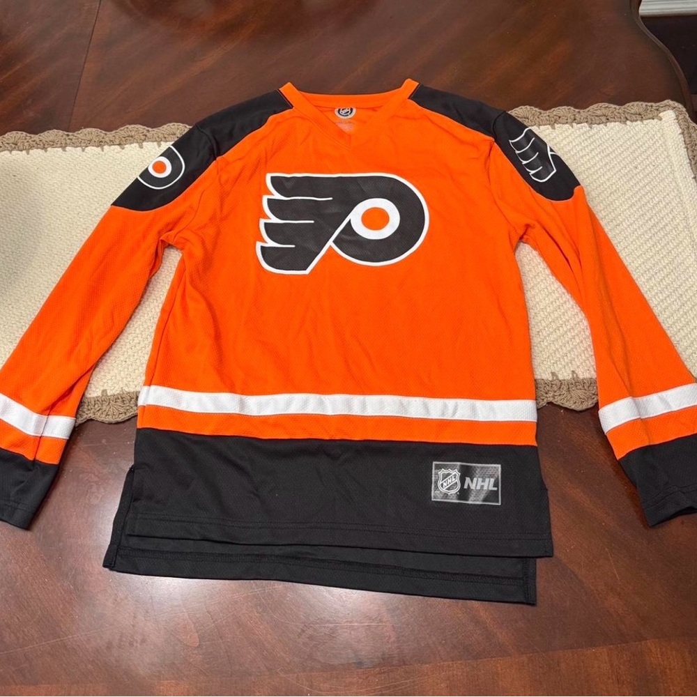 Boys hokey jersey sz XL